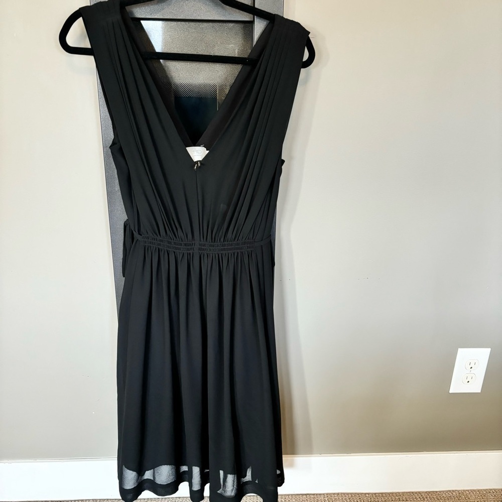 HD in Paris Black V-Neck Mini Dress - size 12​ - Picture 5 of 5
